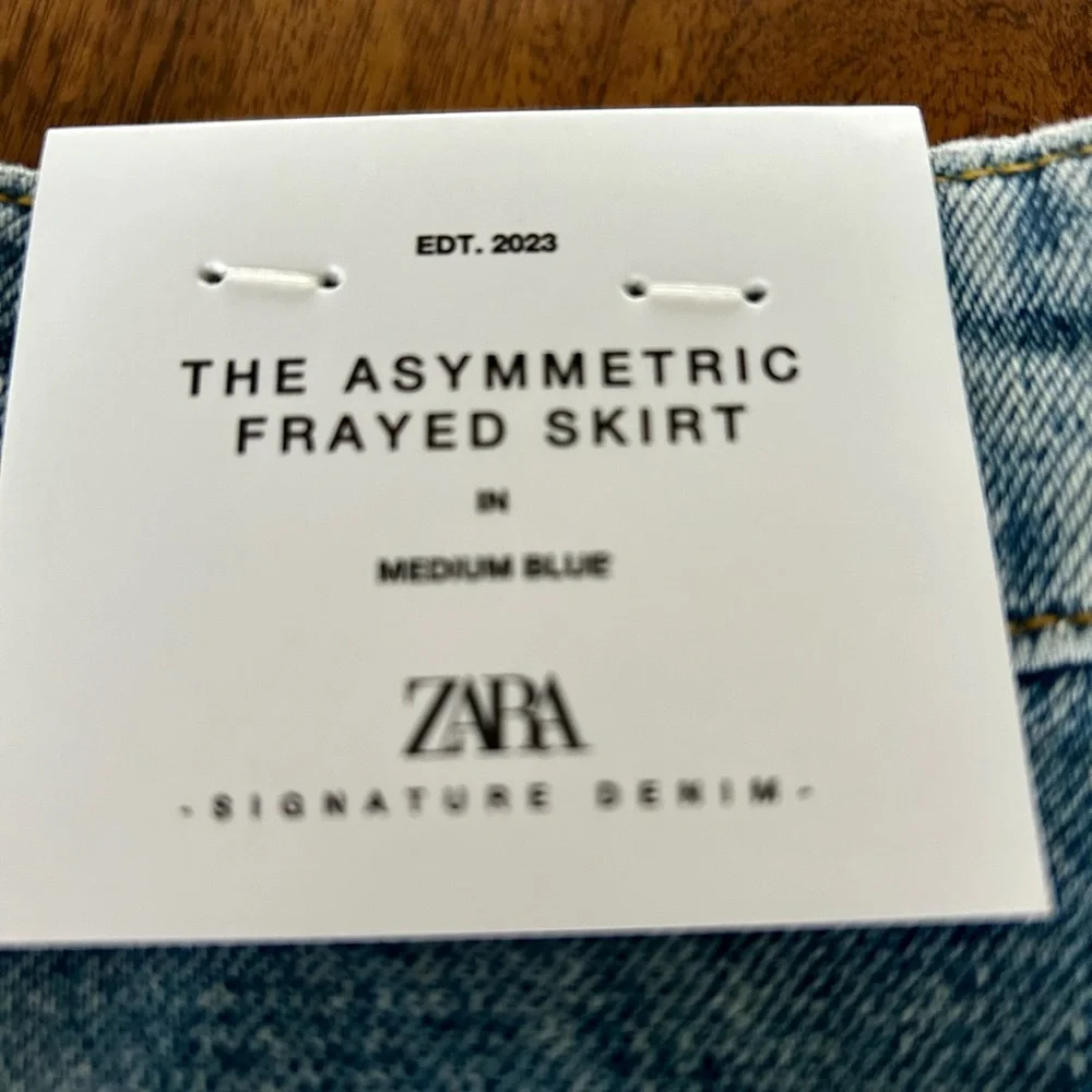 Denim skirt Zara - Picture 3 of 3